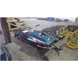 2006 Yamaha Bravo cargo snowmobile 250cc 870 km