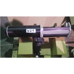 New unused Pneumatic Two compartment adhesive gun