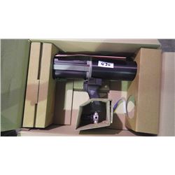 New unused Pneumatic Two compartment adhesive gun