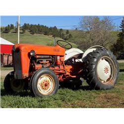 Ford 641, live pto, pwr steering, 3 pt., 3515 hrs., rubber 50%. A good running little tractor from A