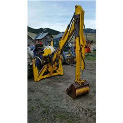 Long backhoe attachment, 3 pt., 10' reach, 19" bucket, hyd.