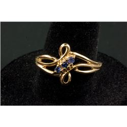 10k Yellow Gold Sapphire Ring RV$500