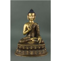 Chinese Fine Bronze Buddha 17th Century