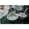 Image 1 : 4 Salt Cellars