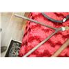 Image 1 : Long Handled Gardening Clippers