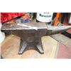 Image 1 : Peter Wright 122 lb. Anvil