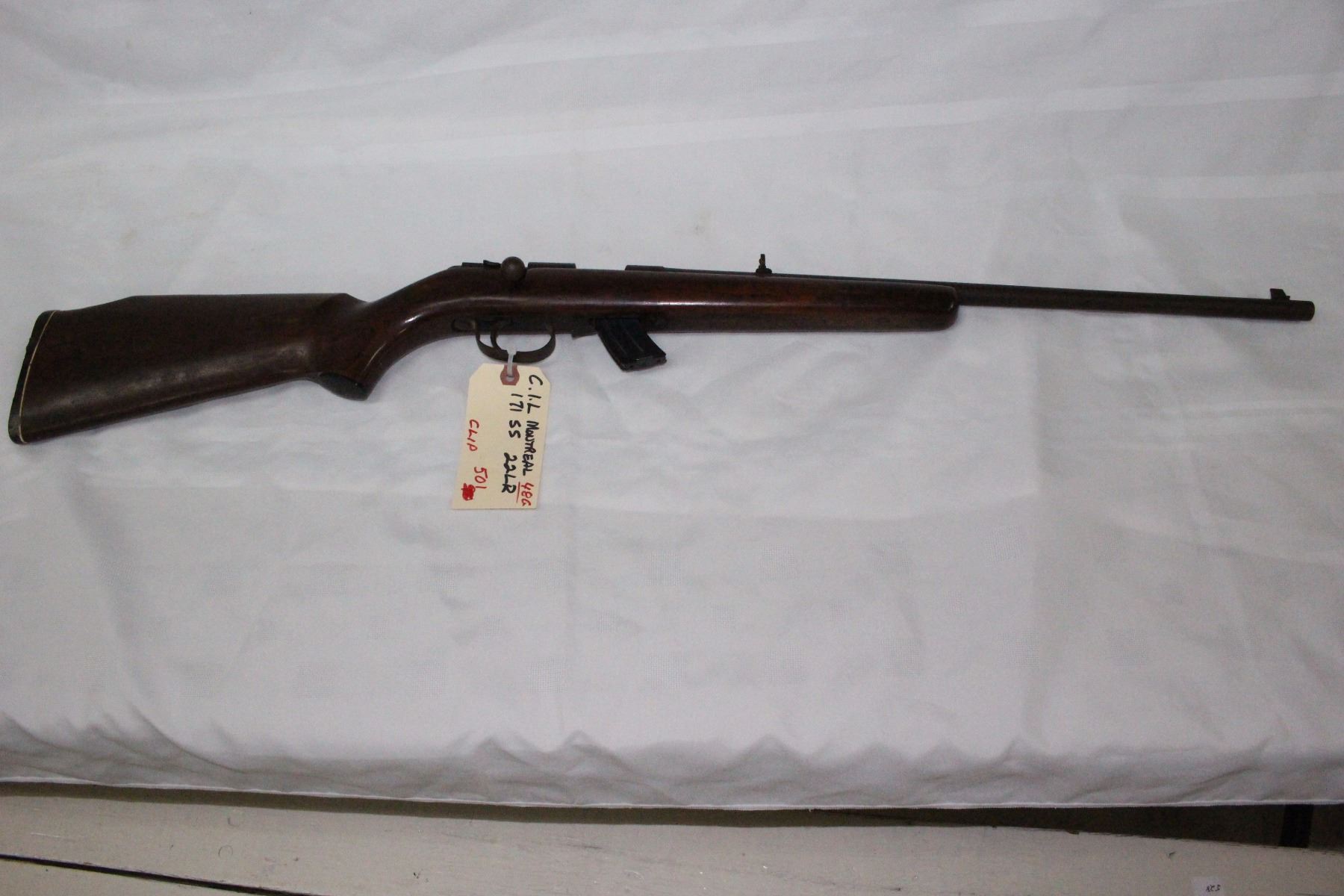 Model 171 CIL Montreal Quebec; with Clip; Model 171; Single Shot; 22 LR