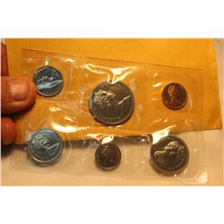 1970 Mint Set Cdn. Coins