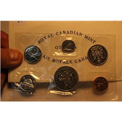 1971 Mint Set Cdn. Coins