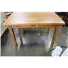Image 1 : COUNTRY STYLE DINETTE TABLE