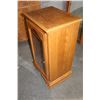 Image 3 : OAK ROLLING GLASSDOOR RECORD CABINET