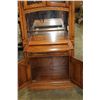Image 2 : OAK BAR UNIT