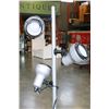 Image 2 : GREY 3-LIGHT FLOOR LAMP