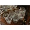 Image 2 : 2 SHELVES CRYSTAL STEMWARE