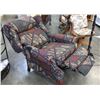 Image 3 : WINGBACK RECLINER CHAIR WITH PAW FEET