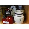Image 2 : KITCHENAID KETLE TFAL CAN OPENER JUICER AND JARS