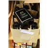 Image 1 : BOX OF VINYL RECORD CLEANER