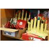 Image 1 : LOT OF CHRISTMAS ITEMS: LIGHTS, ELECTONIC CANDLES ETC.