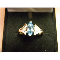 LADIES 14k WHITE/ YELLOW GOLD TOPAZ & DIAMOND RING. APPRAISED INSURANCE VALUE $2670