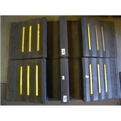 PAIR OF CHOCK BLOCKS