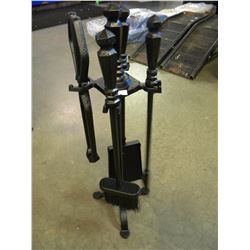 FIRE PLACE COMPANION SET