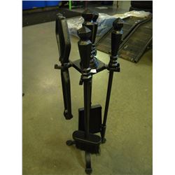 FIRE PLACE COMPANION SET