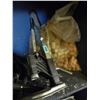Image 1 : BAG OF CORKS & WINE CORKER