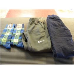 2 PAIRS OF LITTLE KIDS JEANS/SWEAT PANTS/SOCKS