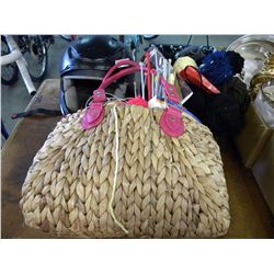 2 BASKETS OF KNITTING MATERIALS & MOTORCYCLE HELMET