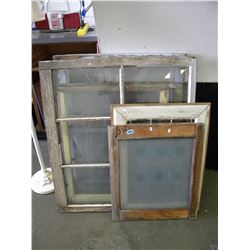 6 VINTAGE FRAMED WINDOWS