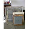 Image 1 : 6 VINTAGE FRAMED WINDOWS