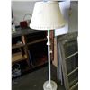 Image 1 : VINTAGE STANDING FLOOR LAMP WITH SHADE