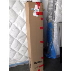 BOXED HEADBOARD