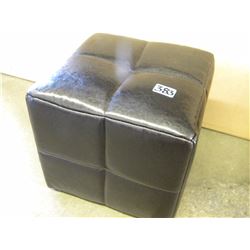 SMALL BROWN FOOT STOOL