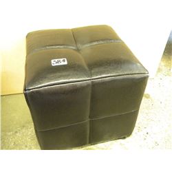 SMALL BROWN FOOT STOOL