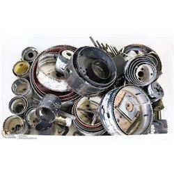 BIN OF ASSORTED HOLESAWS