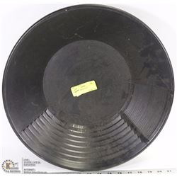 14IN GOLD MINERS PAN