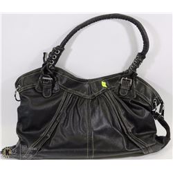 LARGE BLACK LADIES TOTE/PURSE