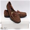 Image 1 : LADIES DARK BROWN LOAFERS SIZE 9