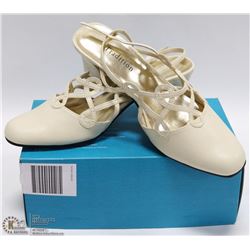 JEANETTE TRADITION SANDALS