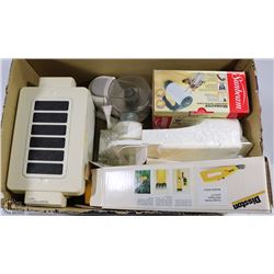 BOX WITH ELECTRONIC FOOD SLICER, HAND MIXER AND