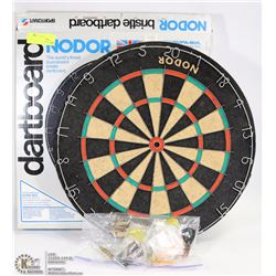 DARTBOARD WITH DARTS