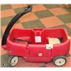 Image 1 : LITTLE TYKES STEP 2 RED WAGON