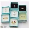 Image 1 : 7 FASHION RINGS IN RING BOXES