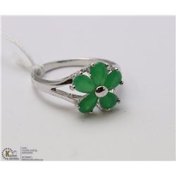 #85-GREEN EMERALD GEMSTONE RING