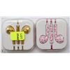 Image 1 : LOT OF 2 EARBUDS