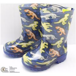 PAIR OF BOYS LITE UP RUBBER BOOTS SIZE 10