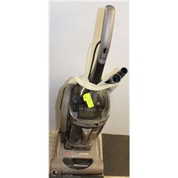 #20 -  HOOVER WIND TUNNEL VACUUM CLEANER