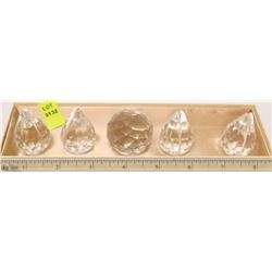 GROUP OF 5 CRYSTAL ORNAMENTS, SWARZSKI?