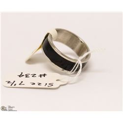STAINLESS STELL RING SIZE 7.5